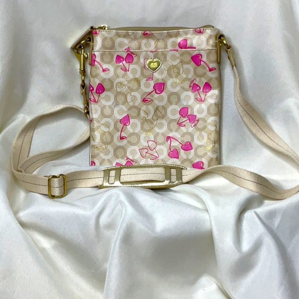Coach cherry heart Crossbody